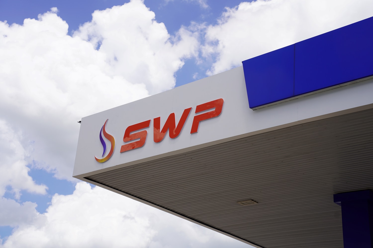 Tây Nam SWP cập nhật giá xăng dầu ngày 11/3/2026.