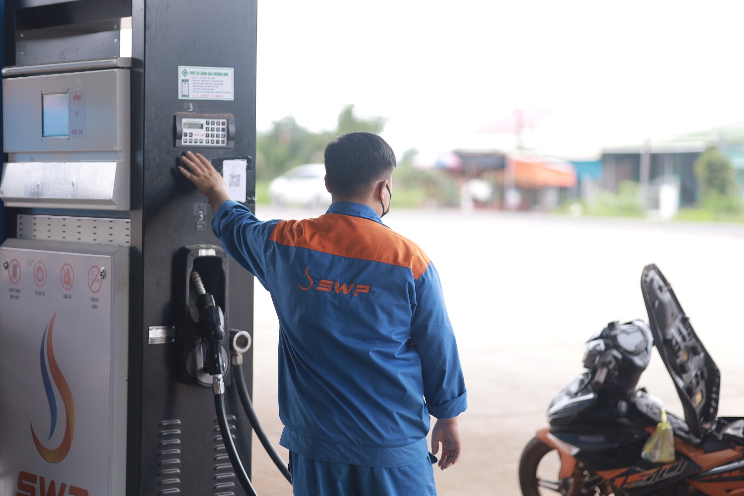 Tây Nam SWP cập nhật giá xăng dầu ngày 2/4/2026.