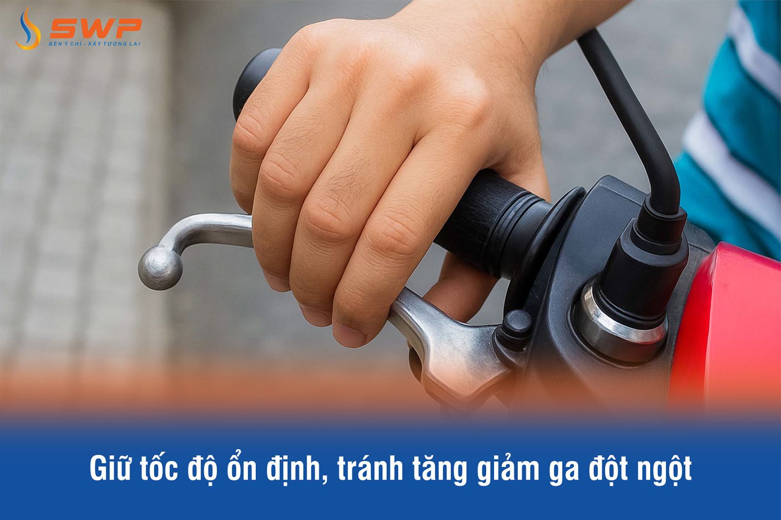 Hình ảnh minh họa cách tiết kiệm xăng an toàn và hiệu quả